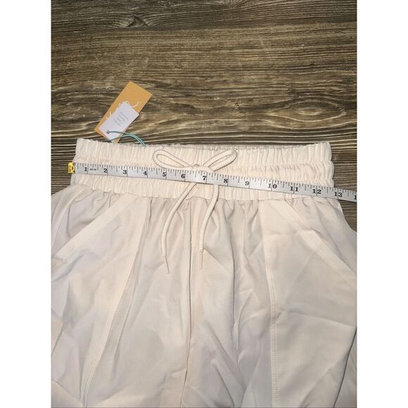 Women's 3" Quick Dry Board Shorts - Kona Sol Cream Size Small(4-6). NWT. U - Picture 5 of 7